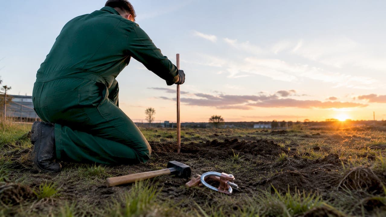 Rol van aardingsmaterialen in tijdelijke stroomopstellingen